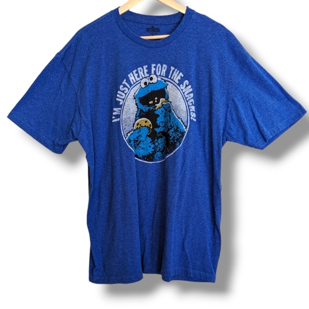 Sesame Street Cookie Monster Graphic Print Tee XL Blue t-shirt‎